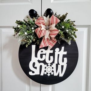 Christmas door hanger sign